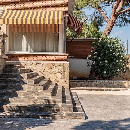 הוילה אלקאלה דה הנארס La Casa De Ines מראה חיצוני תמונה