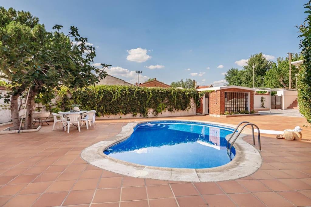הוילה אלקאלה דה הנארס La Casa De Ines מראה חיצוני תמונה